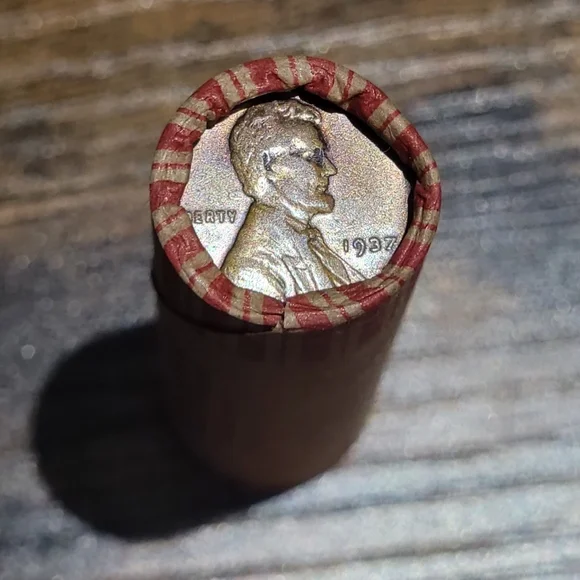 1937/1938 Gem Rainbow Toned Wheat Enders on Sealed Roll of 50 Wheat Pennies - Picture 6 of 7